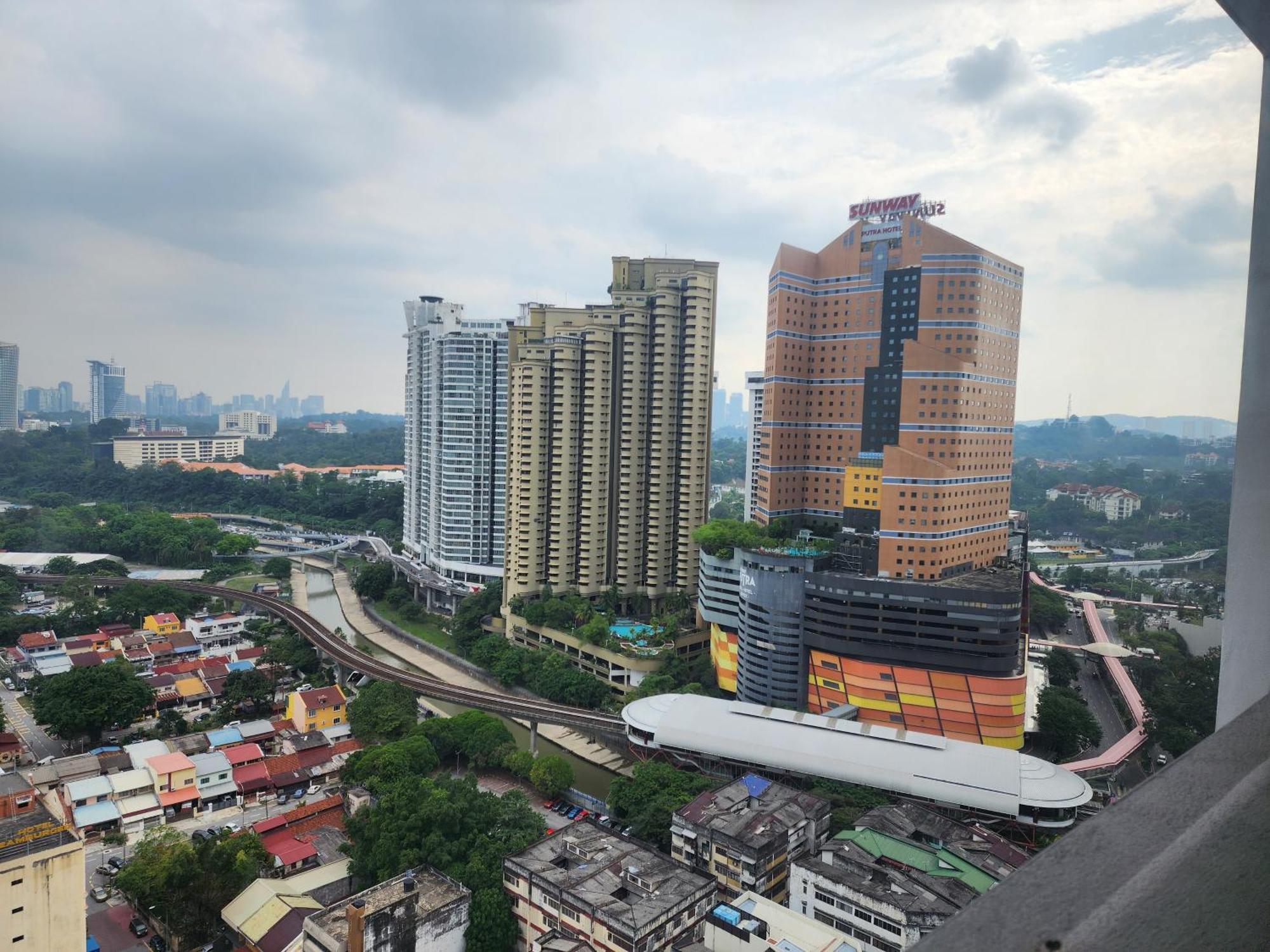 Chambers Residences Suites Klcc Kuala Lumpur Esterno foto